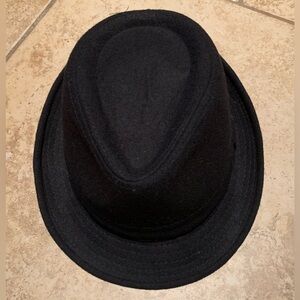 Timelessly Classic Unisex Fedora Hat